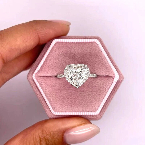 Heart shape 75ct diamond - heart, 14k