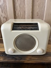 Bakerlite Bush Radio DAC 90A