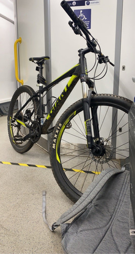 Giant mountain bike 5in s - mountain,