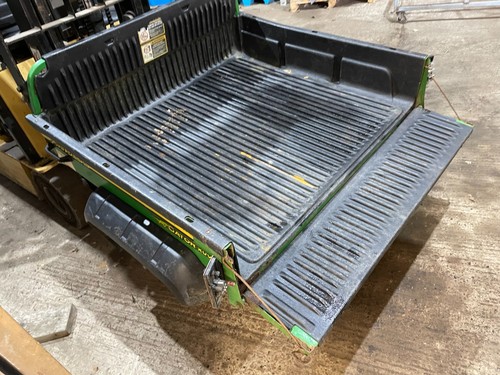 Rear tipping body - , /