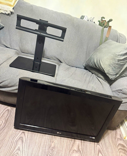 32lh2000 32in lcd 1080p - lg,