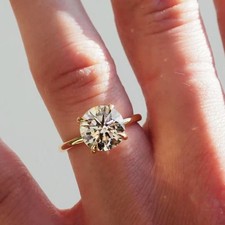 3 ct Huge Round Cut Diamond