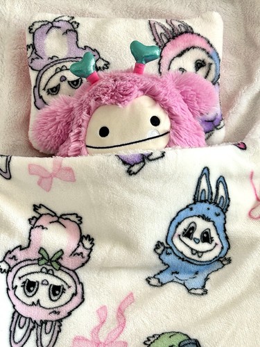 Handmade bedtime blanket - bedtime,