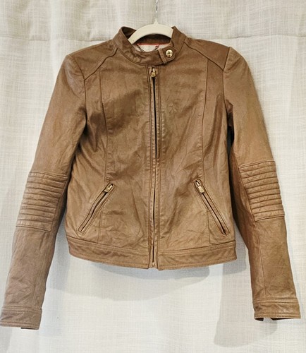Banana republic essential - banana,