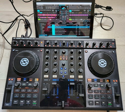 Native instruments traktor - native, instruments,
