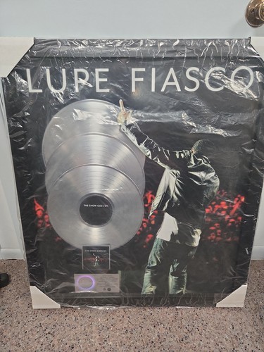 Riaa platinum award - riaa, lupe