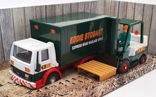 Corgi 1/50 60024 Forklift Truck & Box Van