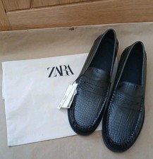 Zara men's crocodile Embossed