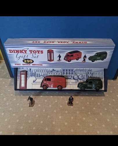 Dinky toys gift set - dinky, 299