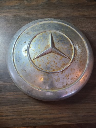 Mercedes vintage hub cap - mercedes,