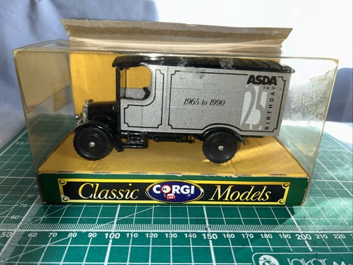 Corgi classic models 1 - corgi,,