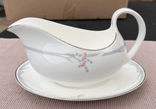 ROYAL DOULTON FINE BONE CHINA GRAVY BOAT AND SAUCER - CARNATION H5084 PATTERN