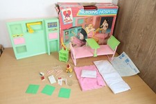 Sindy Doll Nursing Hospital