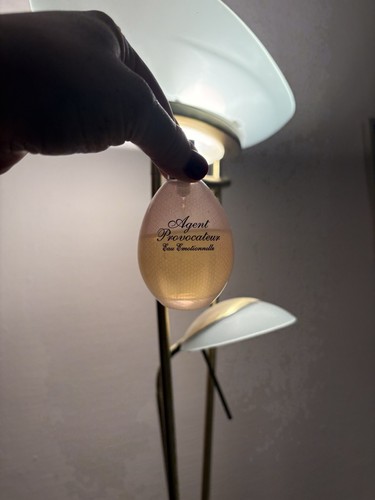 Eau emotionnelle agent - eau,