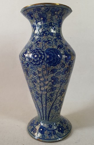 Vintage highly decorative - vintage, 9"
