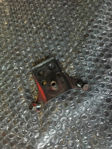 Honda xl500r fuel tank mount - fuel,