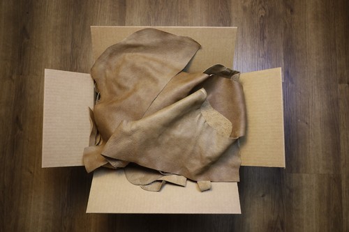 Box brown cowhide - 10,