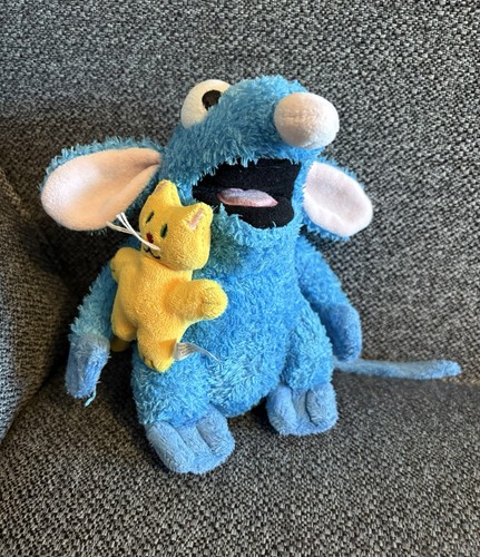 Bear the big blue house - in,