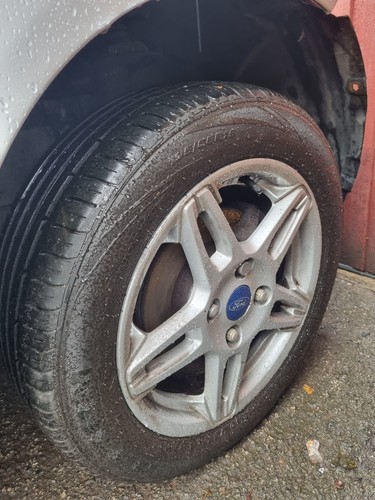 Ford fiesta alloys set with - set,
