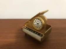 Vintage Unbranded Gold Tone