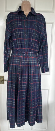 Nwot vintage size - nwot,