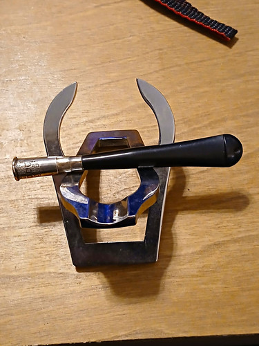 Peterson dublin cigarette - of,