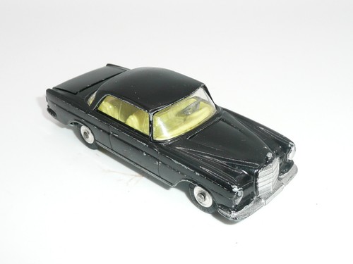 Corgi 230 mercedes - mercedes, 220