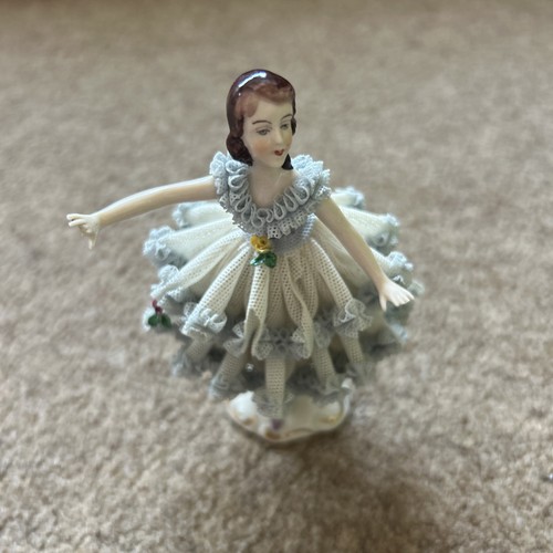 Dresden ballerina figurine - ,