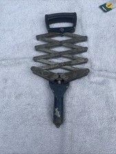 Lazy Tong Pop Riveter