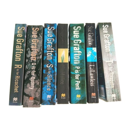Sue grafton paperback - sue, book