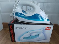 Morphy Richards Breeze Steam Iron 40310 - Brand new never used