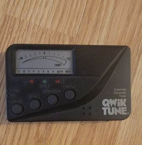 Qwik tune guitar tuner - qwik,