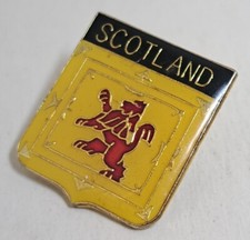 ROYAL BANNER OF SCOTLAND COAT OF ARMS PIN BADGE BROOCH NATIONAL COLLECTABLE