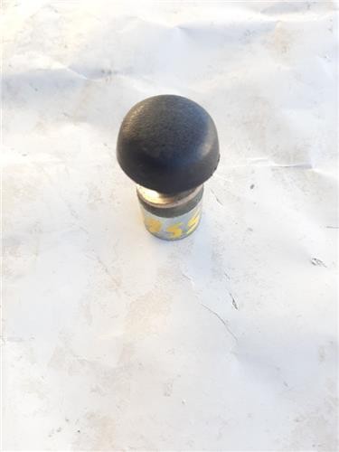 Seat belt attachment - seat, lt