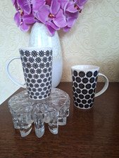 Pair of MAXWELL & WILLIAMS DAISY SHADOW by CLAIRE CHILCOTT TALL MUGS EX. COND
