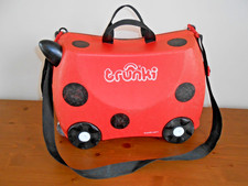 TRUNKI  Ladybird Childrens Ride on Suitcase with strap and key