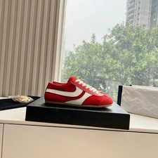 DriesVan Noten German Training