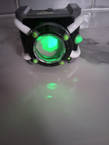 Ben deluxe omnitrix - omnitrix, watch