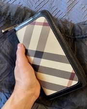 Burberry Purse Wallet