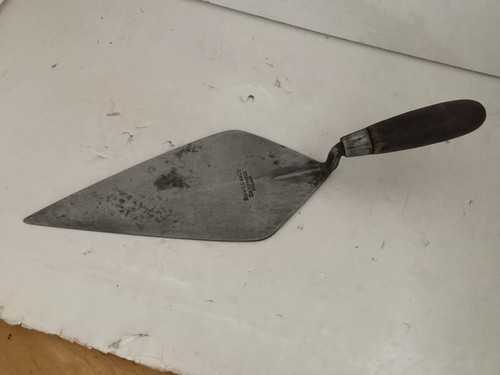 Bowdon trowel 11 - &,