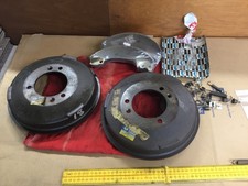 Genuine Peugeot 304s coupe cabriolet pair of Brake Drum brake shoes spring kit