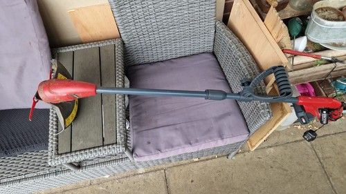 Cordless battery strimmer - cordless,