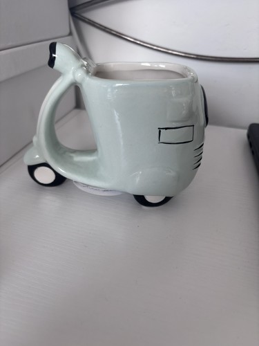 Primark scooter mug mint - primark, 3d