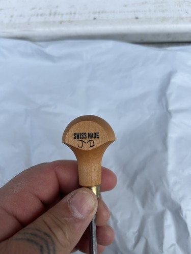 Pfeil palm carving - v, gouge