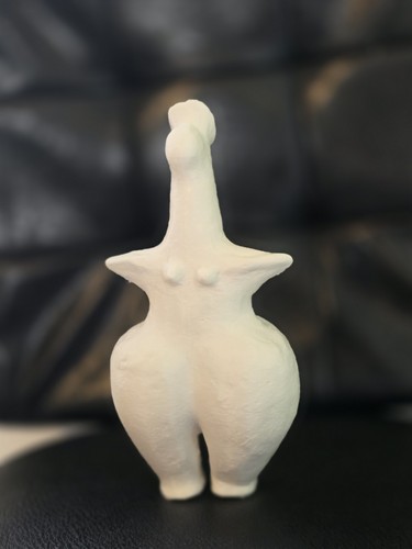 Neolithic steatopygous female - steatopygous,