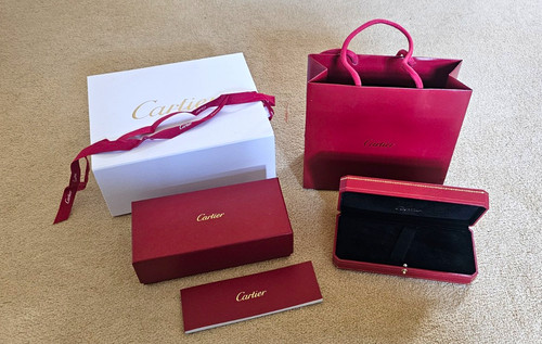 Cartier red lined - red, velvet