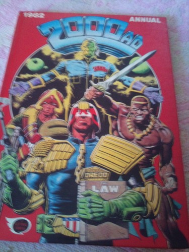 2000ad annual 1982 - annual, hardcover