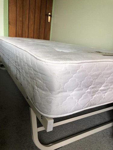 Single trundle bed with - single,