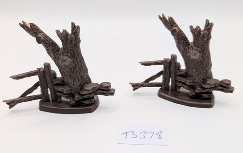 Britains plastic old tree - plastic,