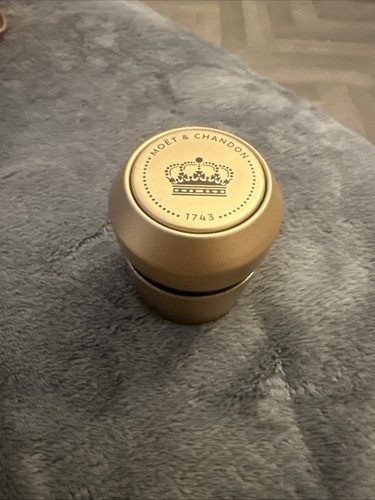 Moet chandon fizz stopper - fizz,
